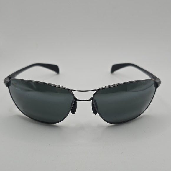 Maui Jim Black Kahului Harbor Sunglasses - Picture 1 of 8